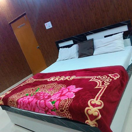 La Ayodhya Residency 호텔 외부 사진